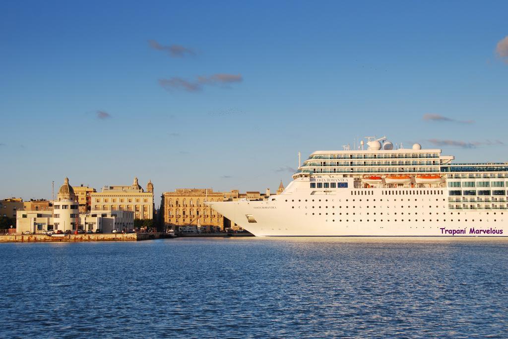 Trapani Egadistar Apartments Exteriör bild